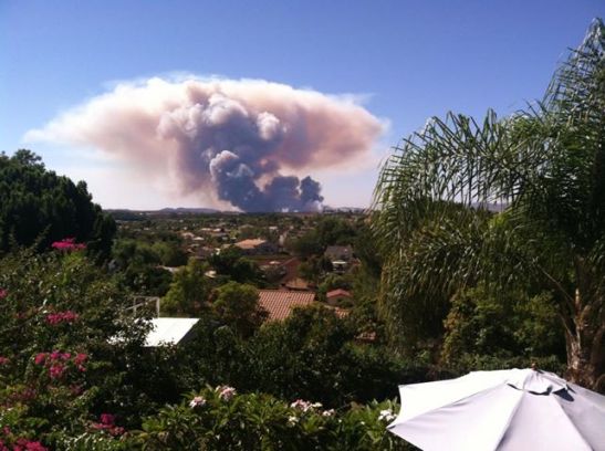 2:00 PM Camp Pendleton fire looking west from Fallbrook, California (c) Denise Harmer